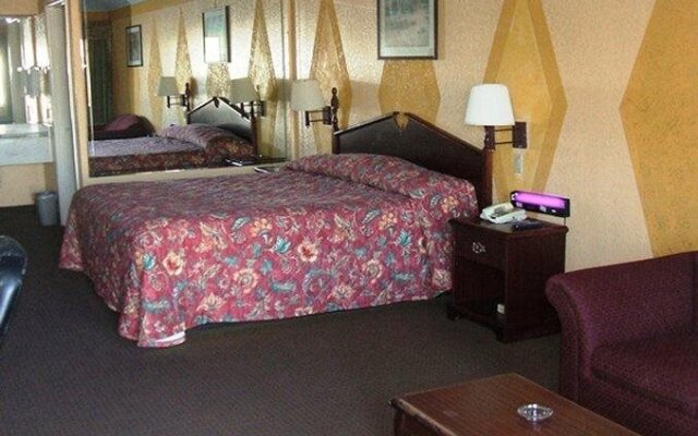 Scottish Inns & Suites Humble