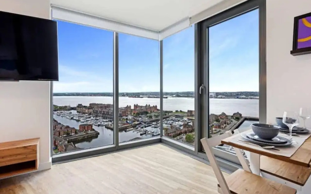 Host Apartments Kings Dock View Baltic Living