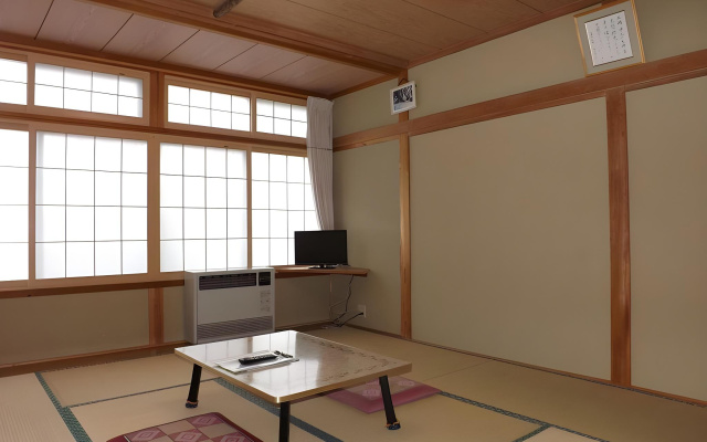Minshuku Rindo – Guest Rooms – Nagano