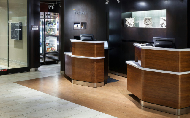 Courtyard by Marriott Alexandria Old Town/Southwest