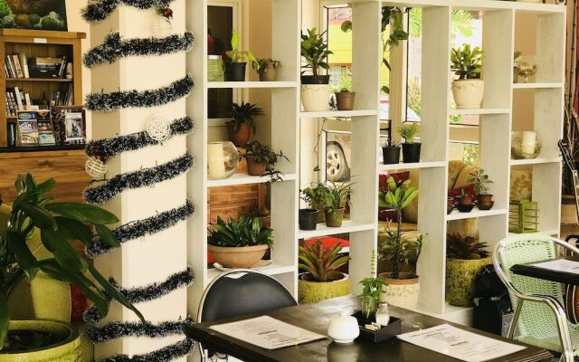 Samoana Boutique Hotel