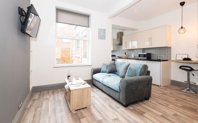 Modern Refurbished Home In Exeter