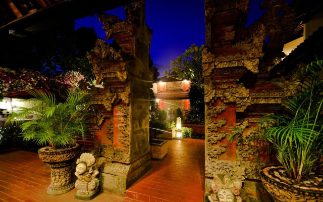 Ari Putri Hotel