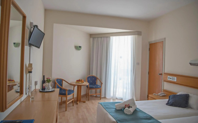 Kissos Hotel