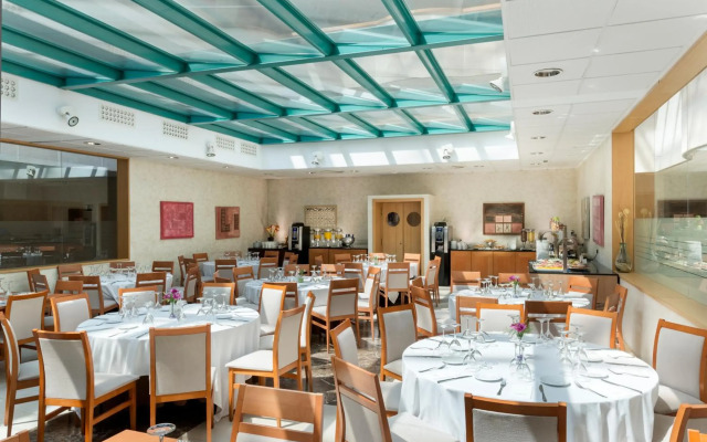 Exe Gran Hotel Almenar