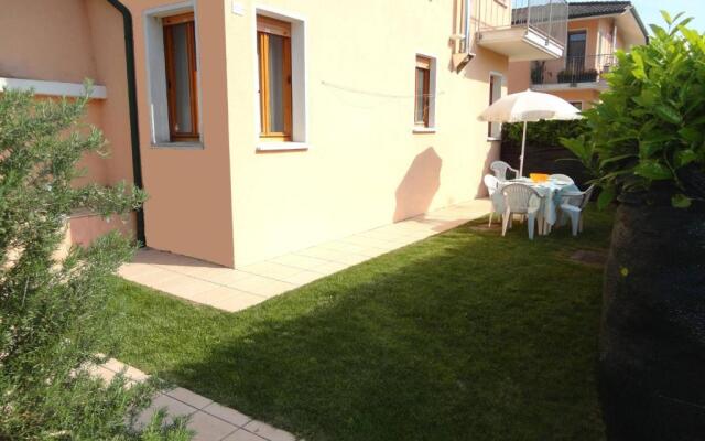 Stunning Villa With Private Garden