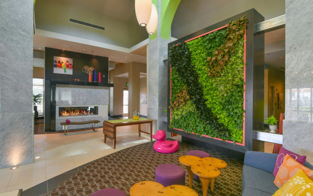 Hilton Garden Inn Raleigh /Crabtree Valley