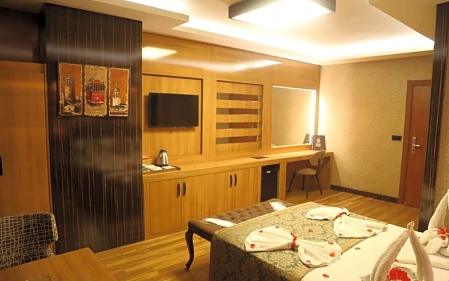 Gumus Palace Suites
