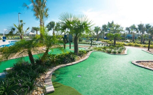 Tvpm-4263pd/sl 5 Bedroom Townhouse by RedAwning