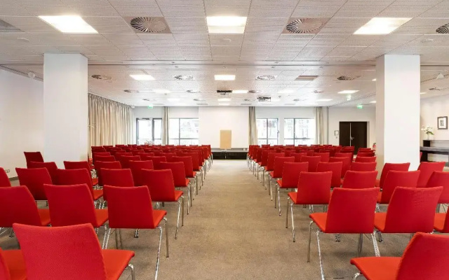 DoubleTree by Hilton Paris Boulogne