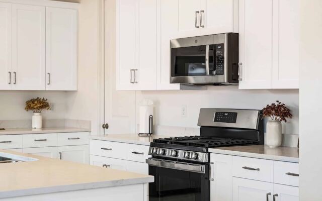 Paseos Paradise 4 Bedroom Home