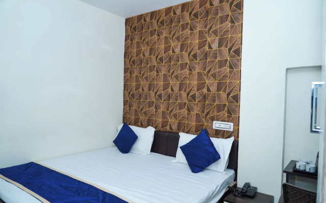 Happy Stay by OYO Rooms