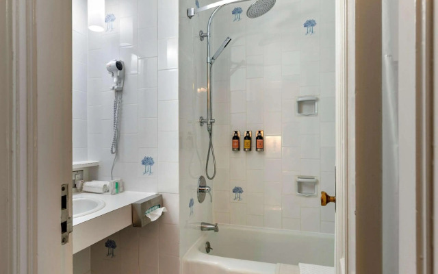 The Fort Garry Hotel, Spa and Conference Centre, an Ascend Collection Hotel