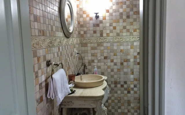 Cunda Has Konak Otel