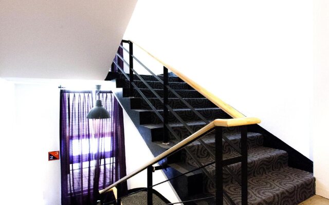 Hotel Merci