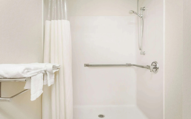 Baymont by Wyndham Columbia Fort Jackson