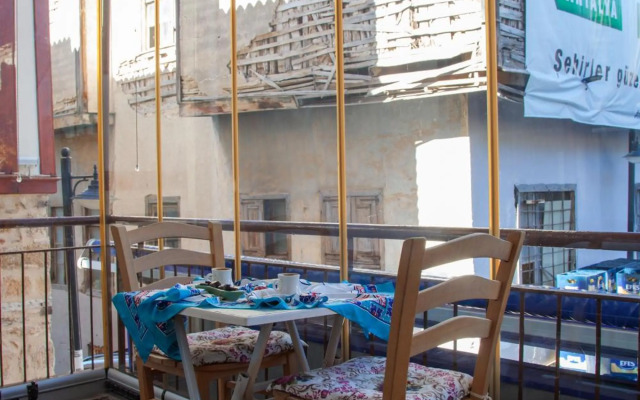 Mavi Avlu Old Town Apartments