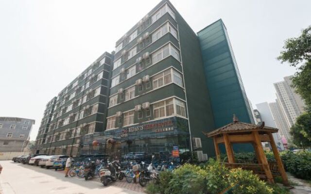 Hongmayi Theme Hotel Xinxiang Qingchun Jiyi