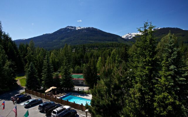 Tantalus Resort Lodge