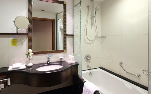 Holiday Inn Kuwait by IHG