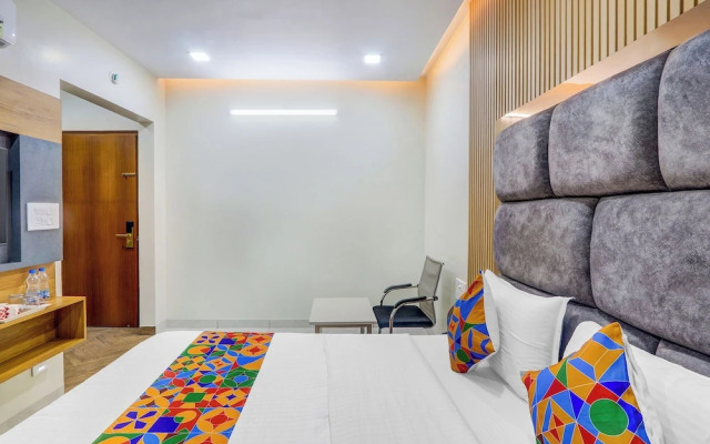 Fabhotel Vishnu Grand