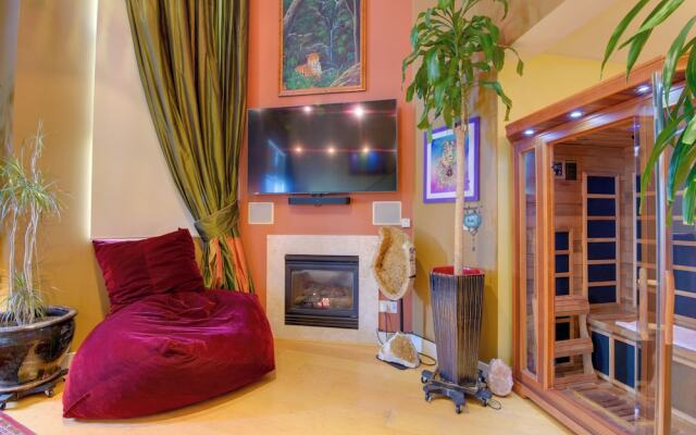 Cozy Emeryville Studio, Near Beaches & Parks!