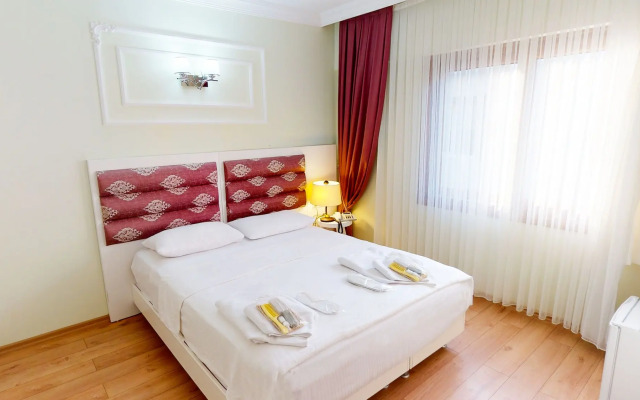 The Wolf Hotel