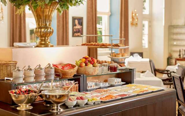 Grand Hotel Karel V
