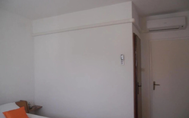 Ivo - With Terrace - C3