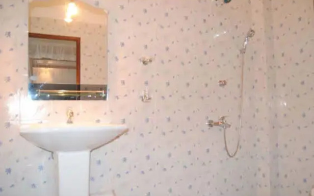 Vista Damith Guest House