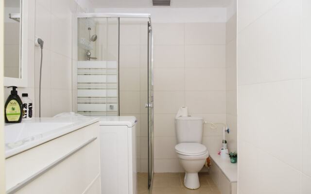 KAV Apartments-Next to Assuta Biriya St.