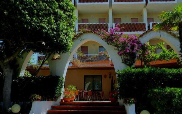 Hotel Punta Faro