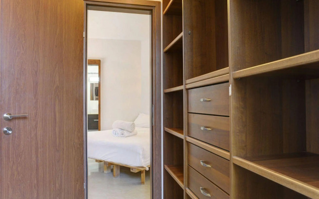 Liber Apartments