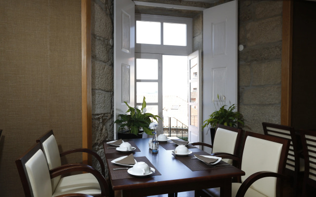 Montebelo Palácio dos Melos Viseu Historic Hotel