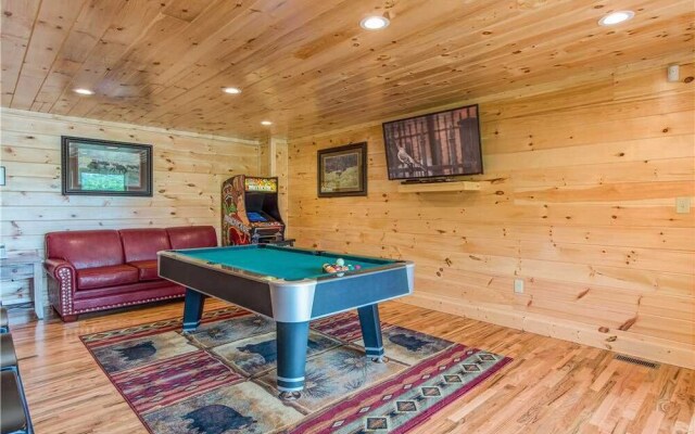 Smoky Mountain Dream - Five Bedroom Cabin