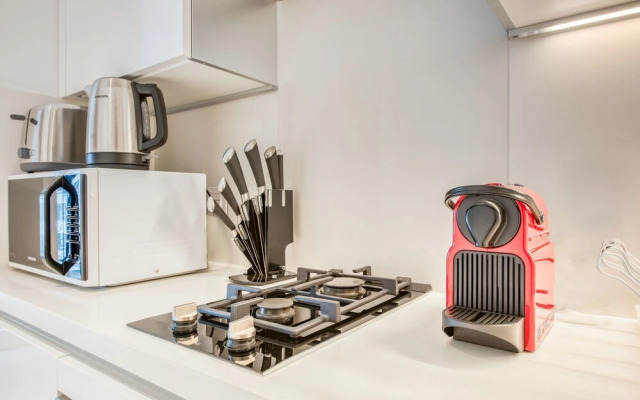 Maison Privee - Marquise Square - 1115