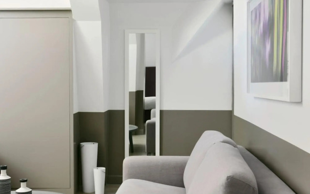 White 1921 Saint-Tropez