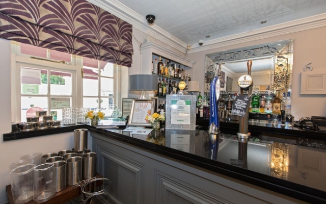 Lord Bute Hotel & Restaurant