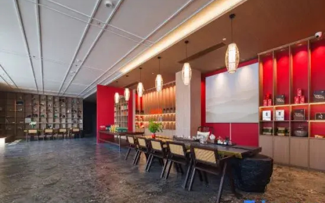 Hawthorn by Wyndham（FenghuangGucheng Visitor Center）