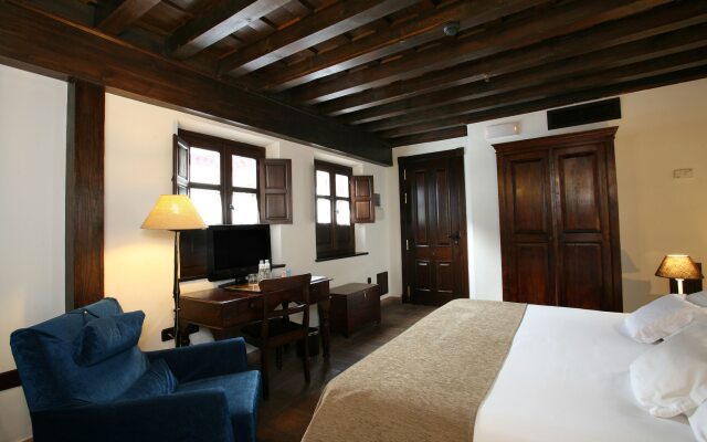 El Ladron de Agua Palacete