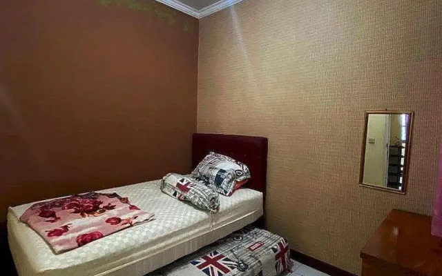 Express O 91278 Pahlawan Udyana Syariah