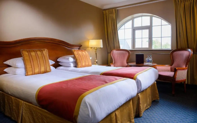 River Island Hotel