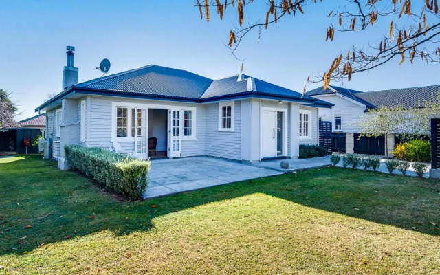 Gem on Gillean - Havelock North Holiday Home