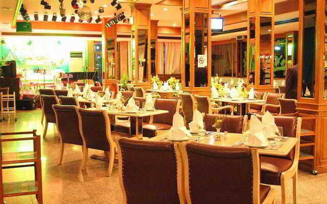 Royal Pacific