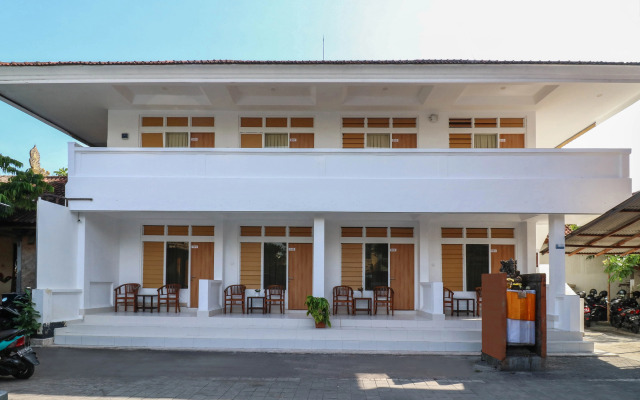 OYO 1384 Pulau Bali Hotel
