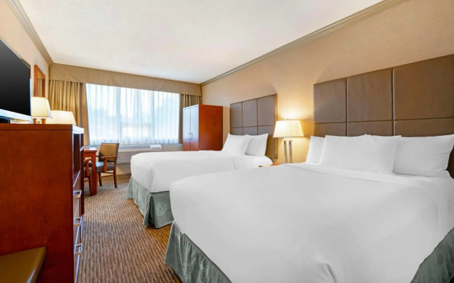 Best Western Plus Barclay Hotel