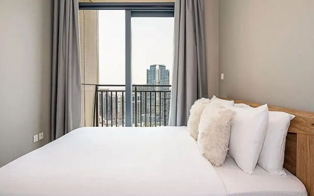 Fascinating 1BR Apt in Zada Tower