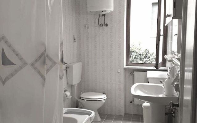 Inside Monterosso Apt