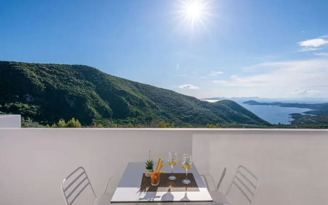 Ninemia luxury residence