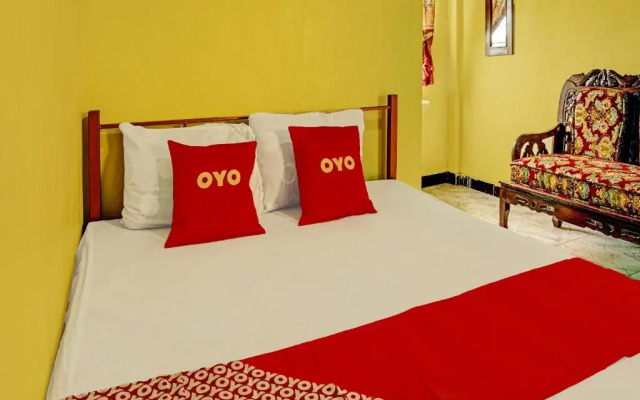 OYO 92215 Ampiran Bromo Syariah